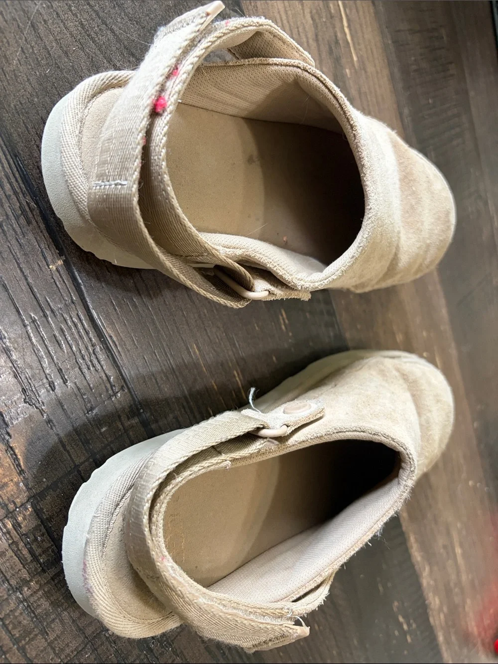 UGG Kids Suede Slide Sandals in Tan